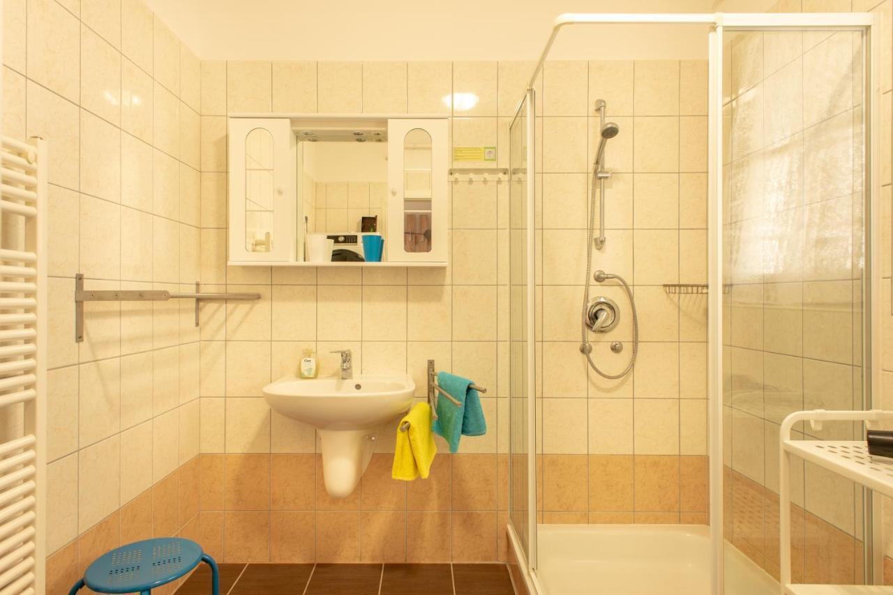 Alsópáhok Modor Apartman מראה חיצוני תמונה