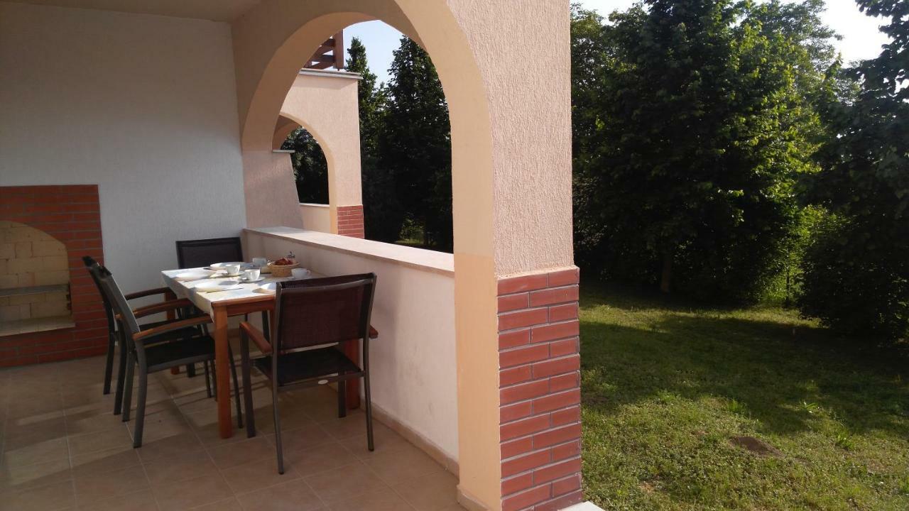 Alsópáhok Modor Apartman מראה חיצוני תמונה